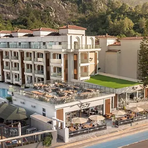 Hotel The Ivy, İçmeler